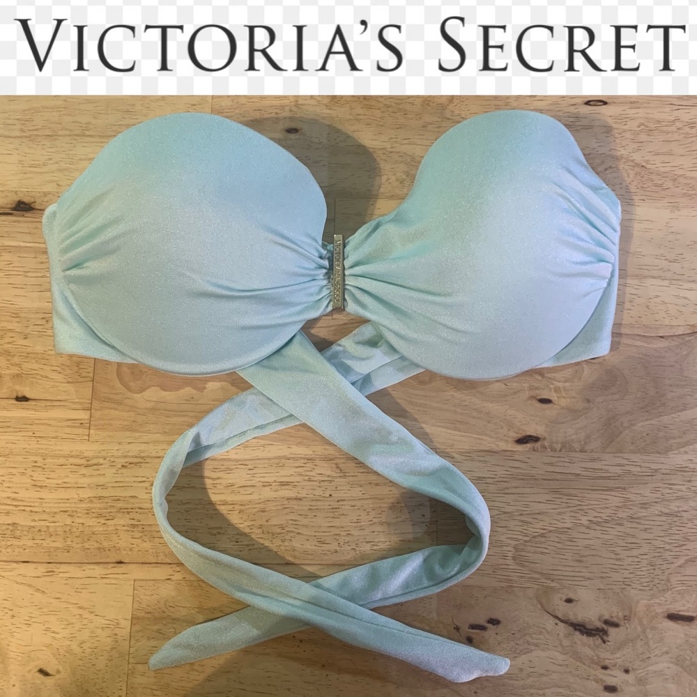 Victoria’s Secret bikini Top